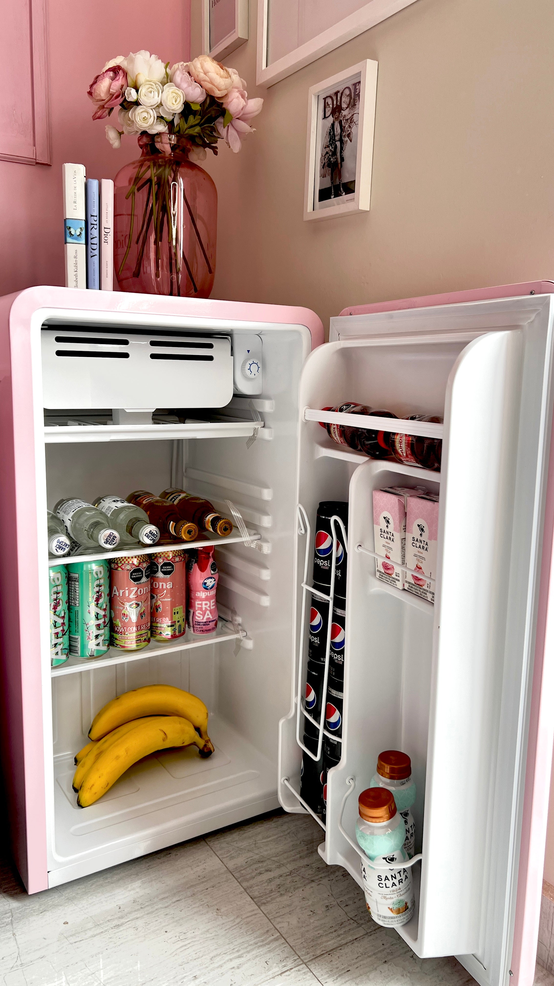 Frigobar rosa - Preventa